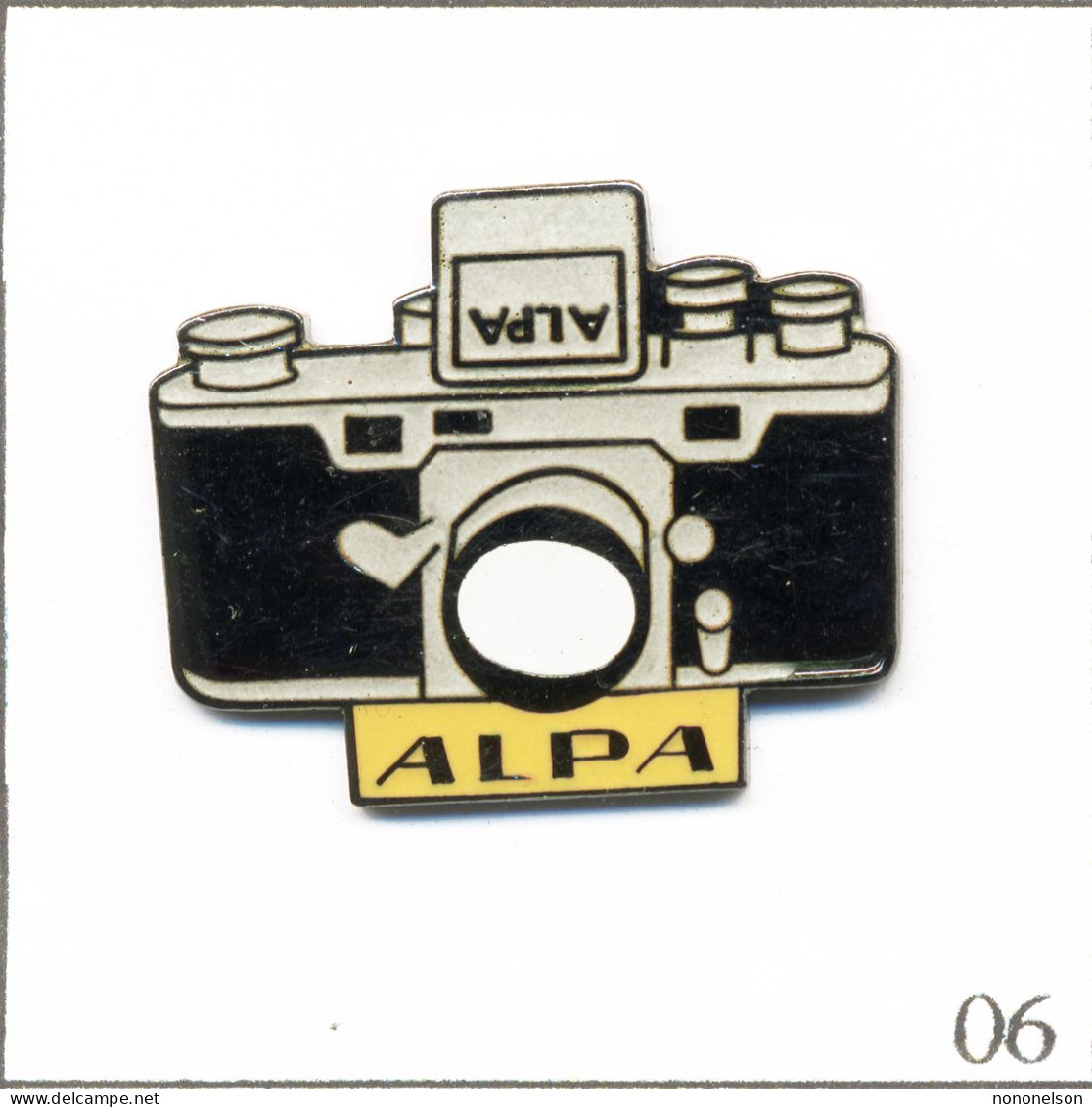 Pin's Photographie - Appareil / “Alpa“ Reflex (1944). Est. ITPC Paris. EGF. T987-06 - Photographie