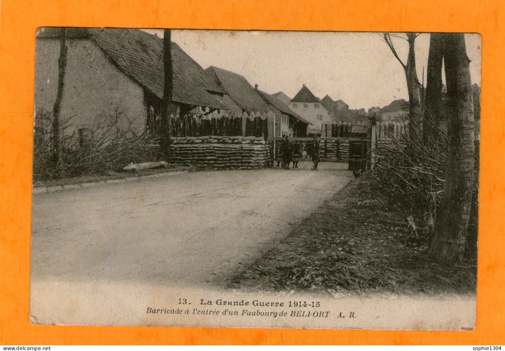 Barricade à L'Entrée D'un Faubourg De BELFORT - 1915 -- - Belfort – Siège De Belfort