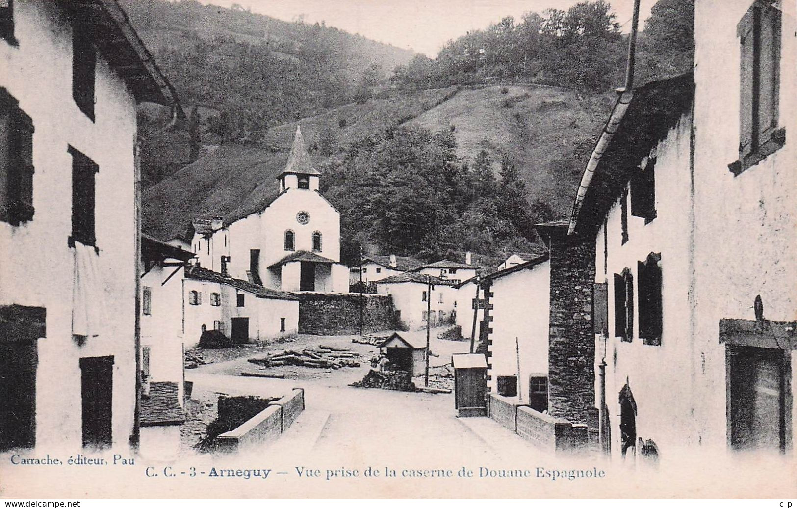 Arneguy -  Frontiere - Vue Prise Caserne Douane Espagnol -  CPA°J - Arnéguy