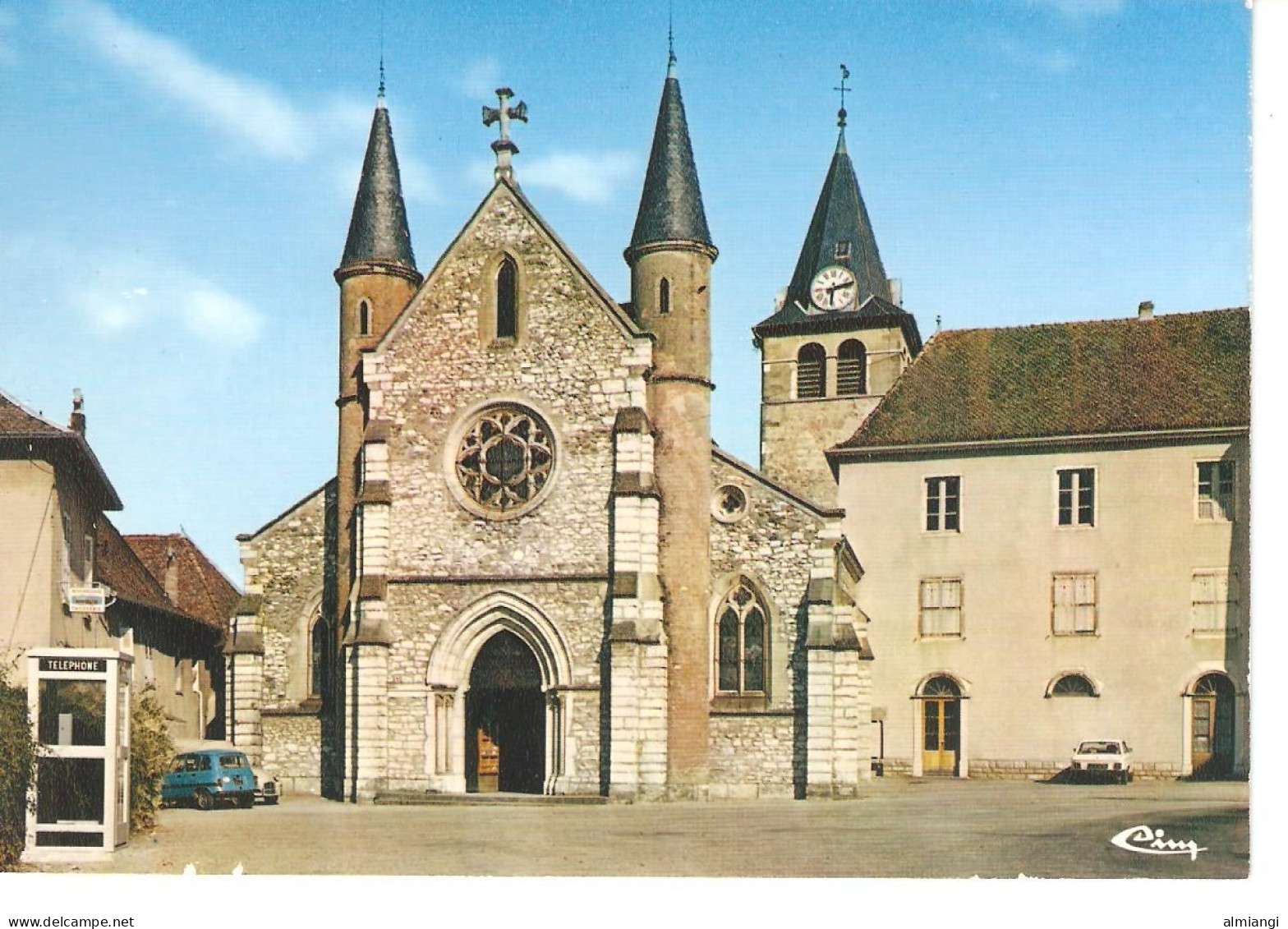 CORBELIN - L'église (clocher Du XIIe), Couvent Du XVIIe, Vitraux (1820-1840) - Corbelin