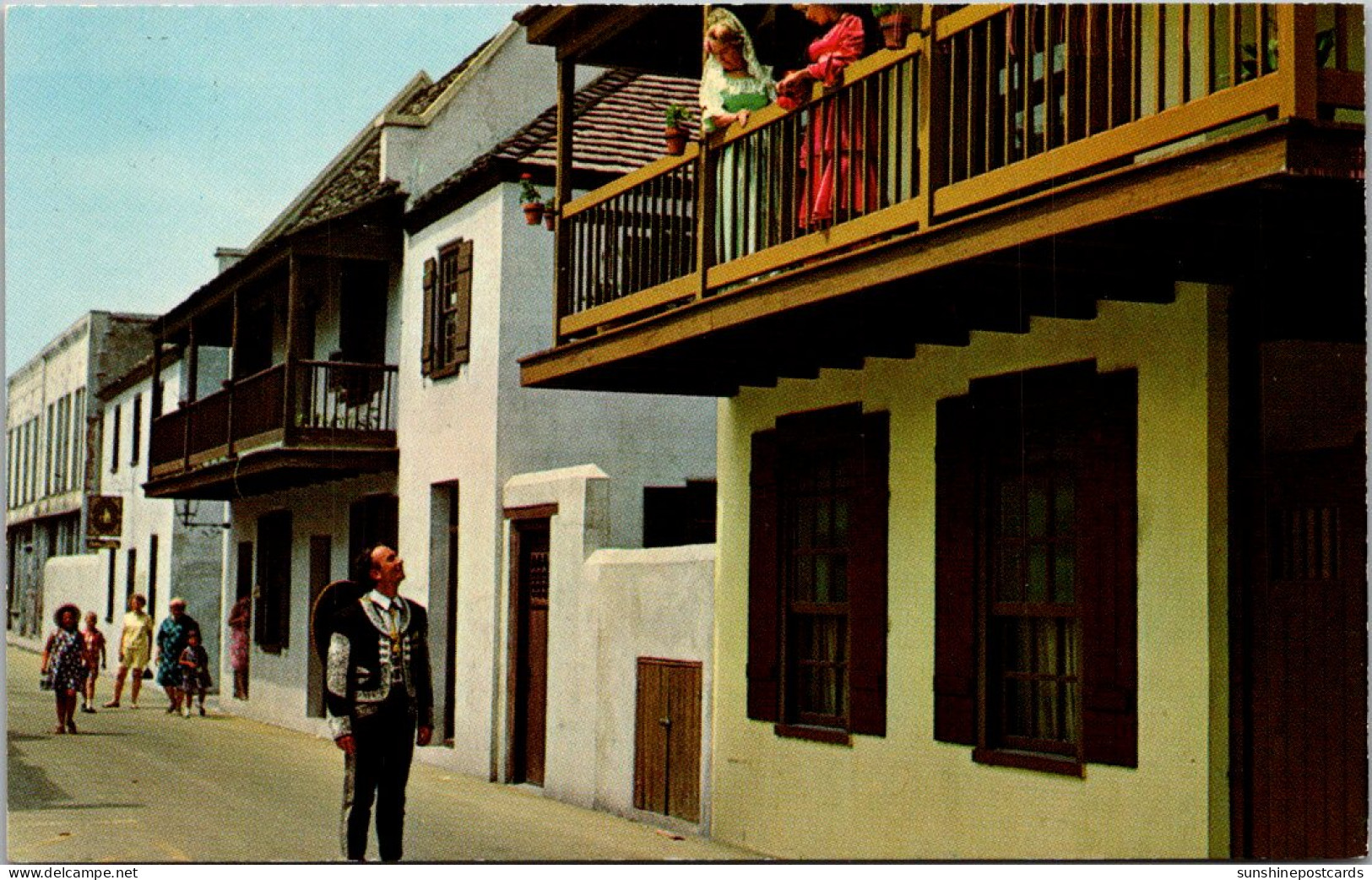 Florida St Augustine St George Street With Costumed Natives - St Augustine