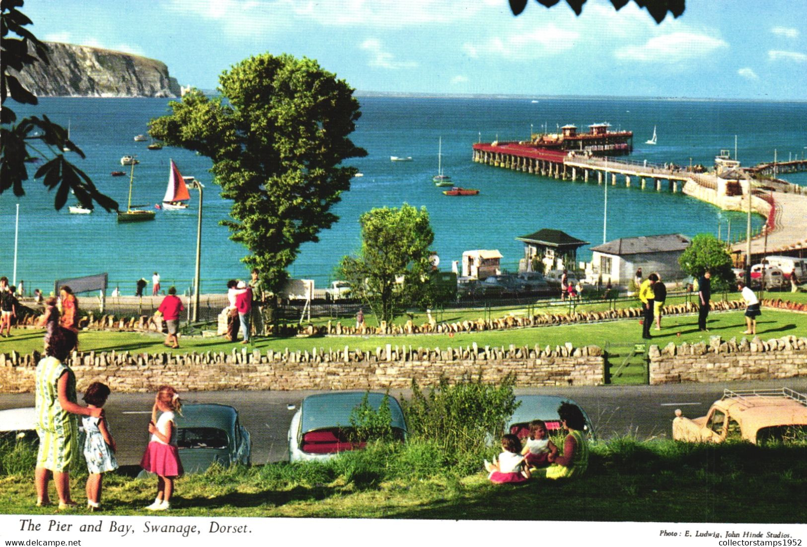 DORSET, THE PIER AND BAY, SWANAGE, UNITED KINGDOM - Swanage