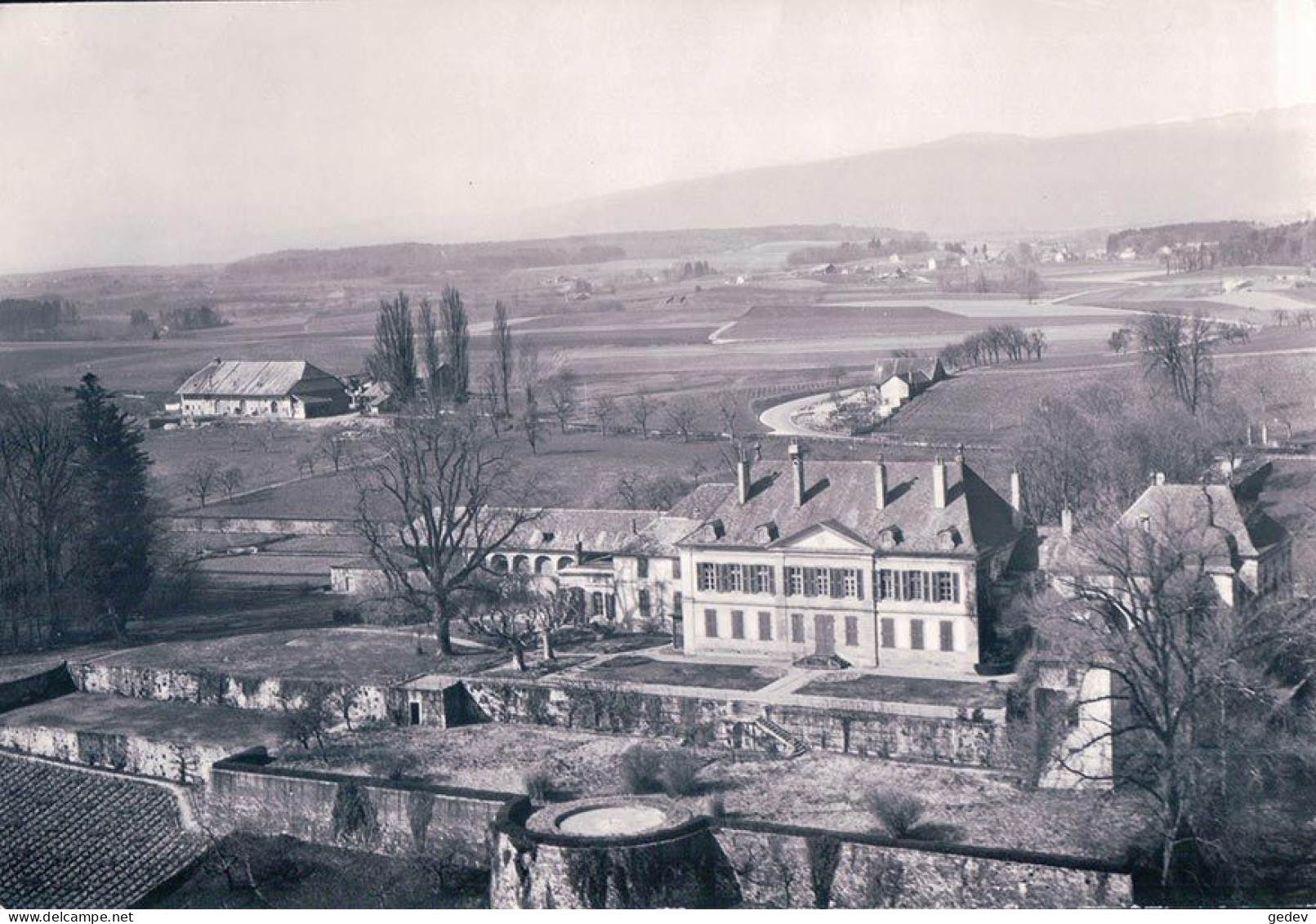 Vullierens VD, Le Château Vu D'avion (877) 10x15 Pli - Vullierens