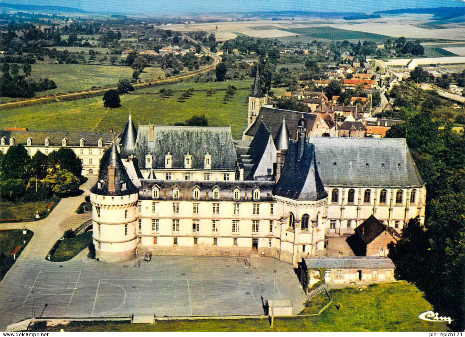 76 - Mesnières En Bray - Château De Mesnières - Institut Saint Joseph - Vue Aérienne - Mesnières-en-Bray