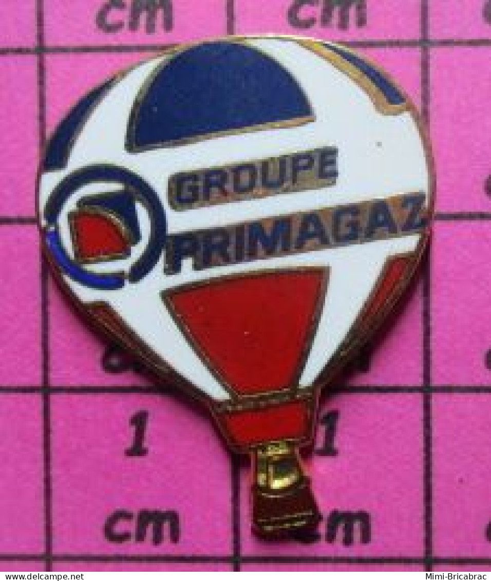 313C Pin's Pins / Beau Et Rare / MONTGOLFIERES / BALLON LIBRE TRICOLORE GROUPE PRIMAGAZ - Fesselballons