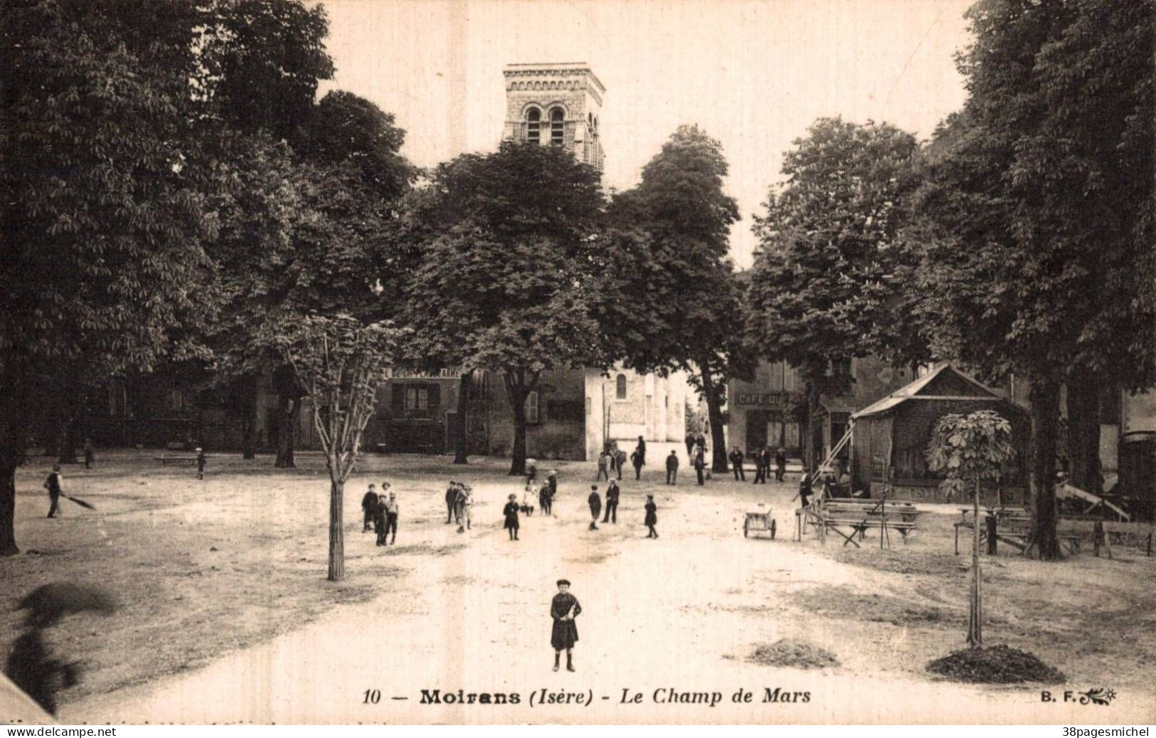 J1908 - MOIRANS - D38 - Le Champ De Mars - Moirans
