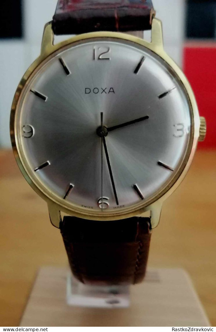 DOXA+SWISS-WRIST-HAND-WINDING-WATCH+VINTAGE+GOLDPLATED+10377-5+6 688072+FINE CONDITION - Montres Anciennes