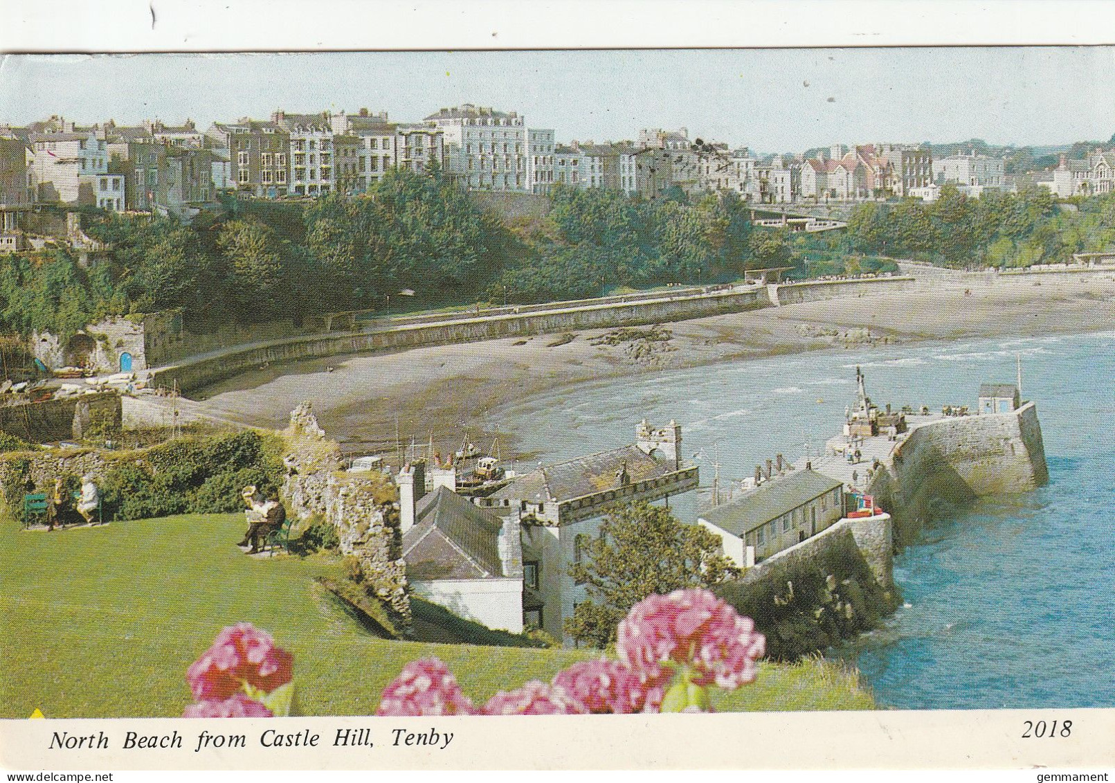 TENBY -NORTH BEACH FROM CASTLE HILL - Pembrokeshire