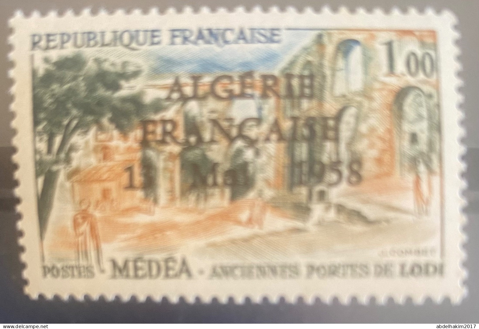 Algerie/Algeria Timbre De France Surchargé Algerie Française 13 Mai 1958 MNH Pour L’état Voir Photos, OAS - Neufs