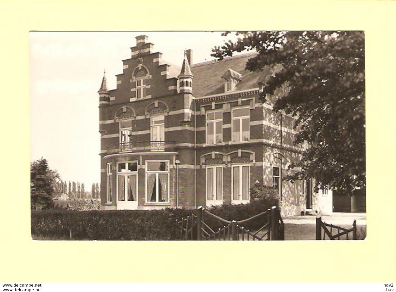 Vught  Jeugdherberg De Mijlpaal 1955 RY29430 - Vught