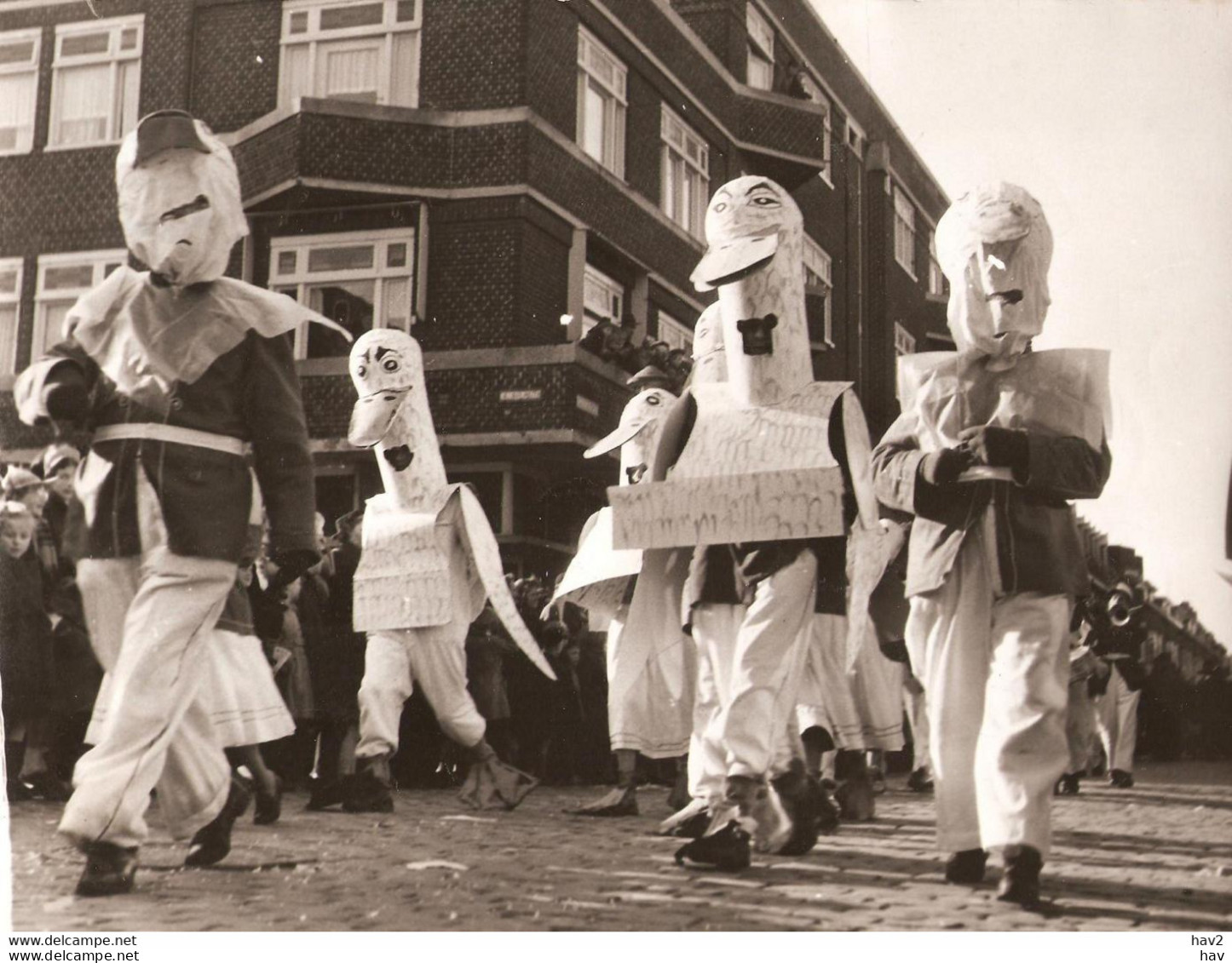 Den Bosch Persfoto Carnaval Optocht 1954 KE1739 - 's-Hertogenbosch