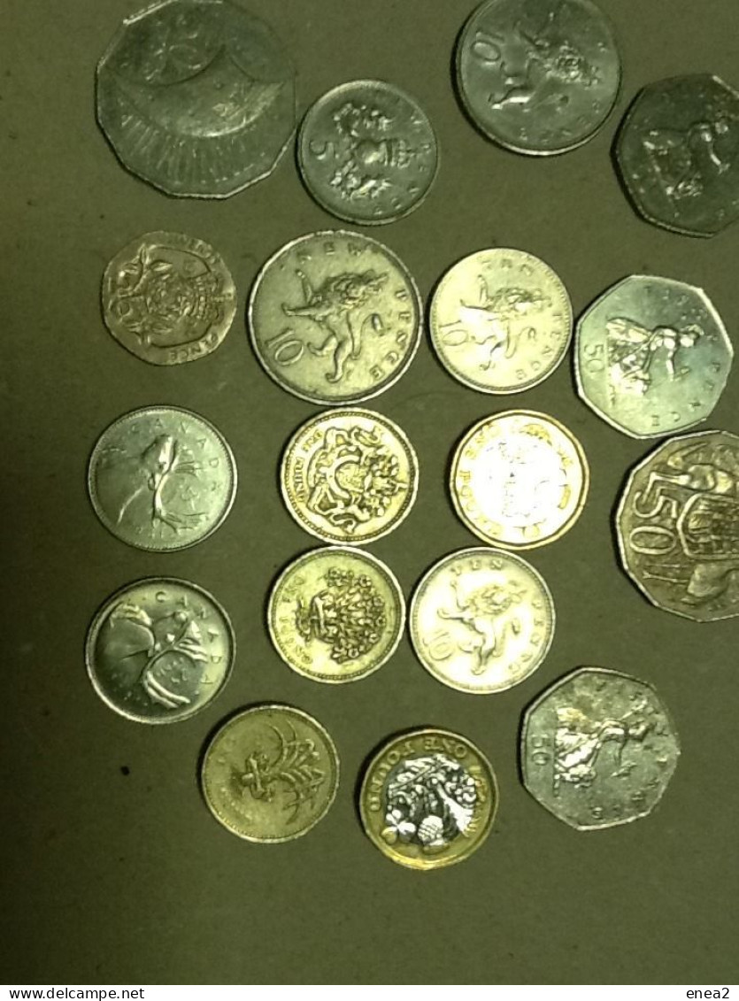 Antica Collezione Di Monete Raffigurante La Regina Elisabetta II - Kiloware - Münzen