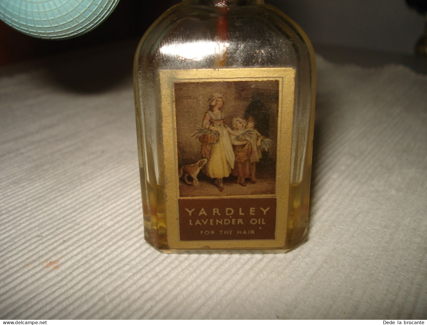 O10 / Flacon " Yardley Lavender Oil " For The Hair . Entamé  Avec Vaporisateur - Damen