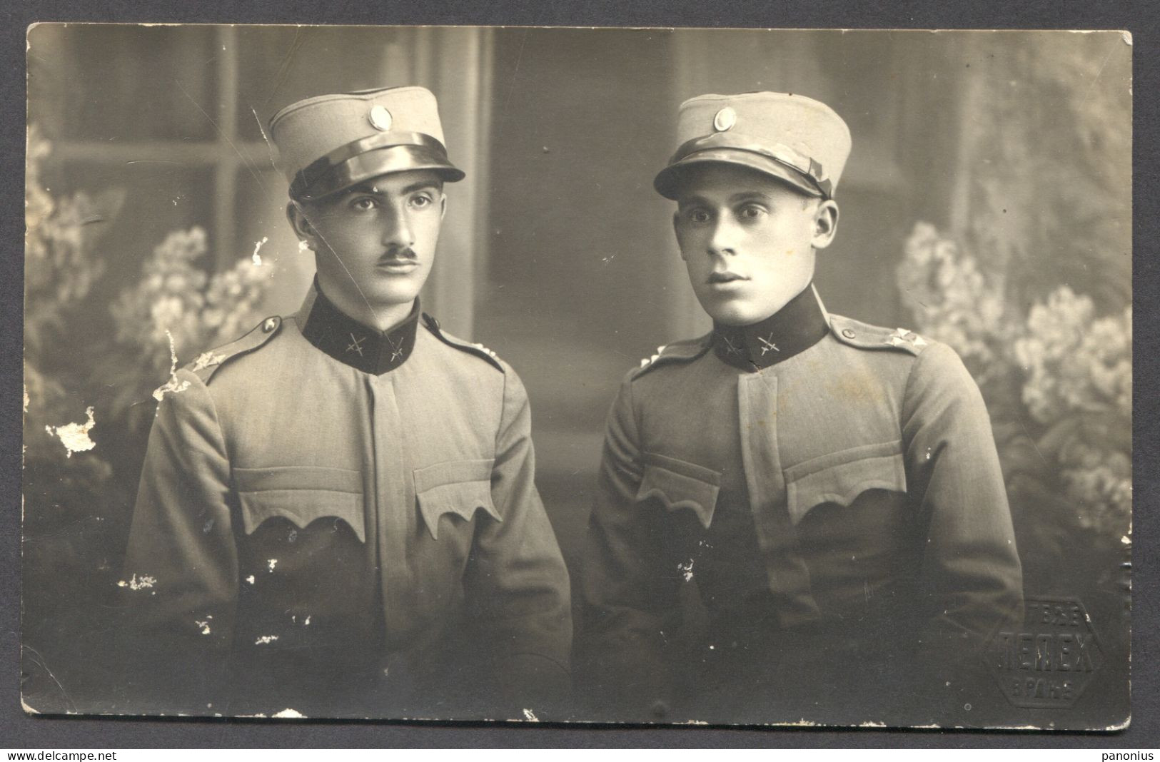 Army Military - Officers, Kingdom Of Yugoslavia, Real Photo PC - Uniformes