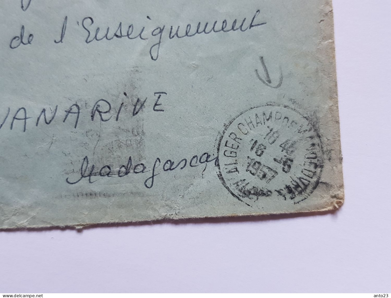 1957 LETTRE ALGER VOIR CACHET " Alger Champ De Manœuvre " POUR TANARIVE MADAGASCAR - Lettres & Documents