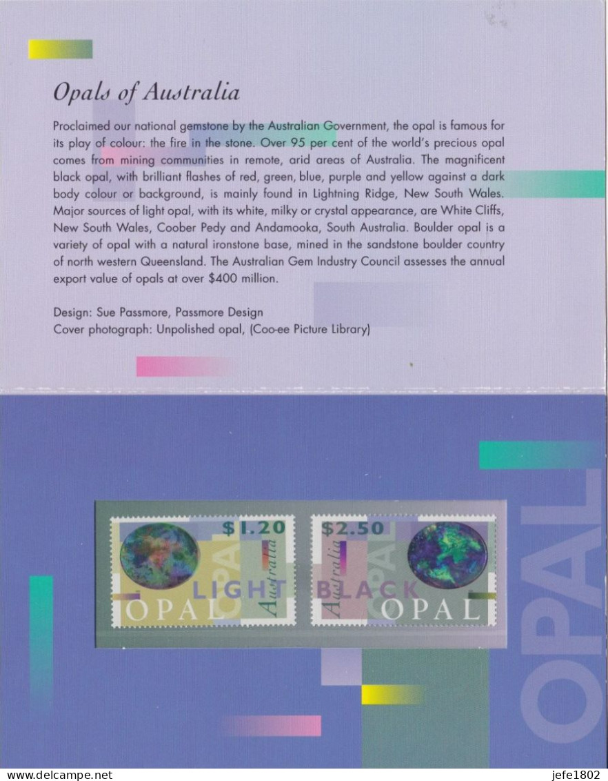 Opals Of Australia - Light Opal / Black Opal - Presentation Packs