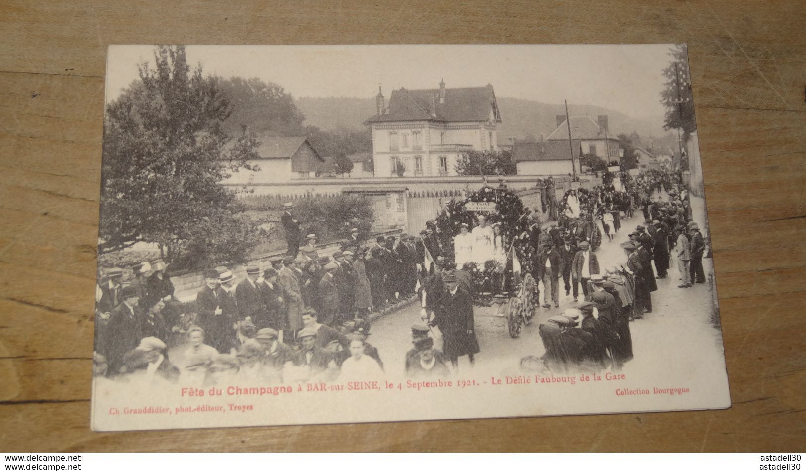 BAR SUR SEINE Septembre 1921, Défilé Faubourg De La Gare ............ 11702a - Bar-sur-Seine