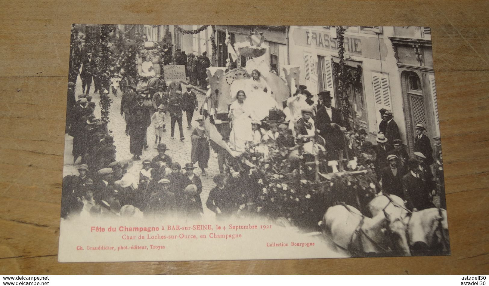 Fete Du Champagne A BAR SUR SEINE Le 4 Septembre 1921, Char De Loches Sur Ource ............ 11698 - Bar-sur-Seine