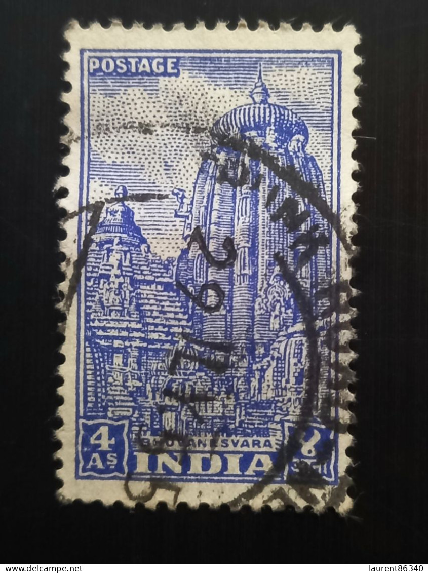 INDE 1950 Buildings And Sculptures: Temple Bhuvanesvara - 4A Oblitéré - Used Stamps