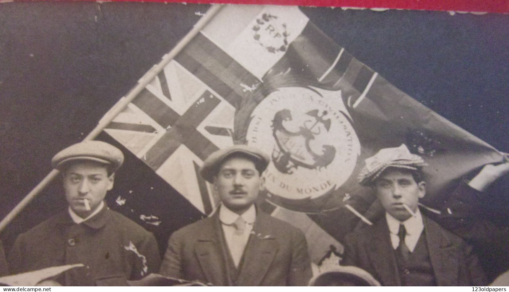 WWI CARTE PHOTO CLASSE 1916 CONSCRIT DRAPEAU POUR LA CIVILISATION POUR LA PAIX / PACIFISME GUERRE 1914 - Guerre 1914-18