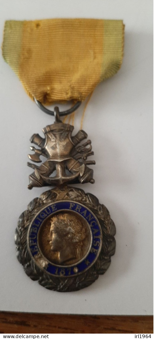 Médaille Militaire De La Valeur Et Discipline Armée Française - Altri & Non Classificati
