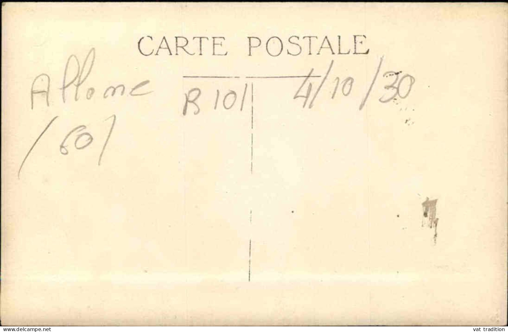 AVIATION / ÉVÉNEMENTS - Carte Postale Photo De La Carcasse D'un Dirigeable En 1930 - L 146494 - Dirigeables