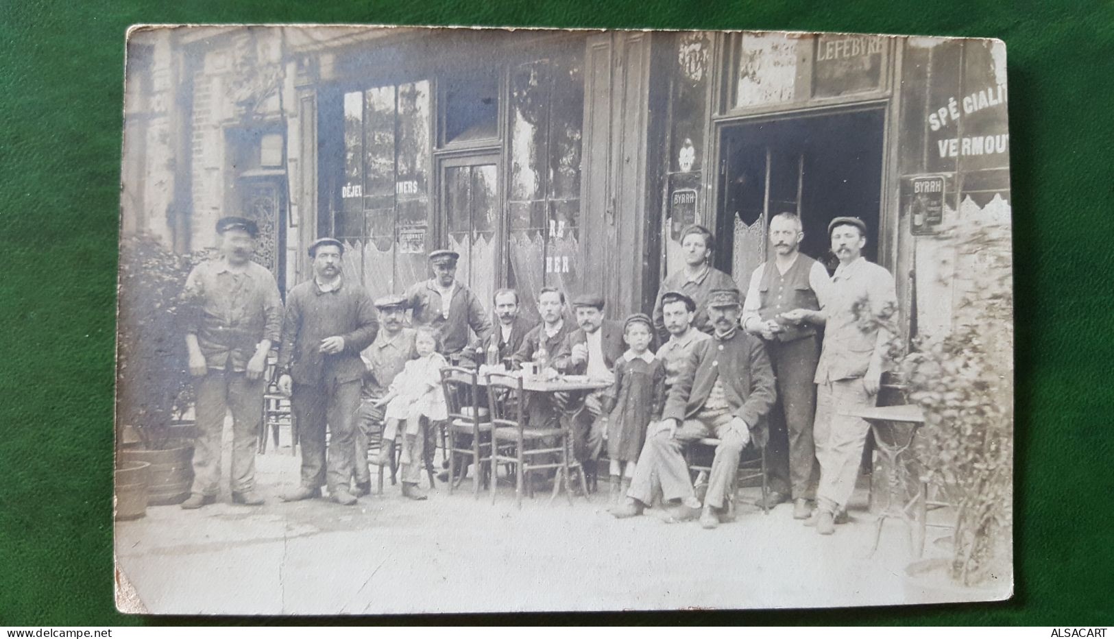 Carte Photo Café Lefebvre , Nom Tres Porte Dans Le Nord - Cafés