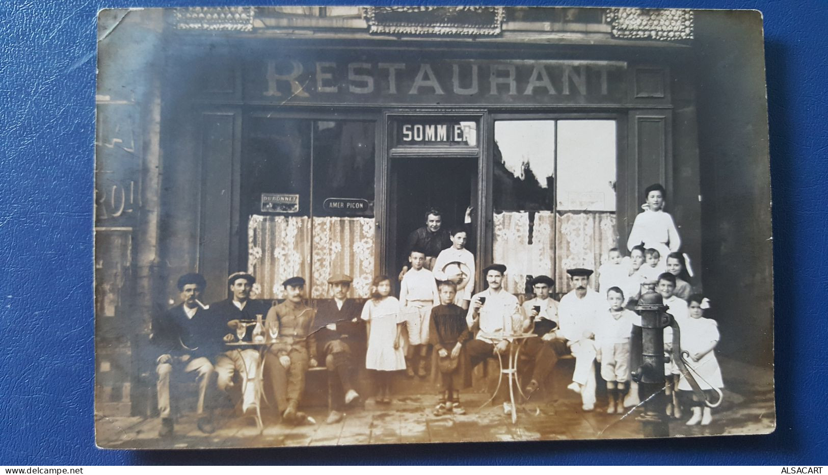 Carte  Photo Restaurant Sommier  , Montereau Place Carnot , Yonne 89 - Restaurants