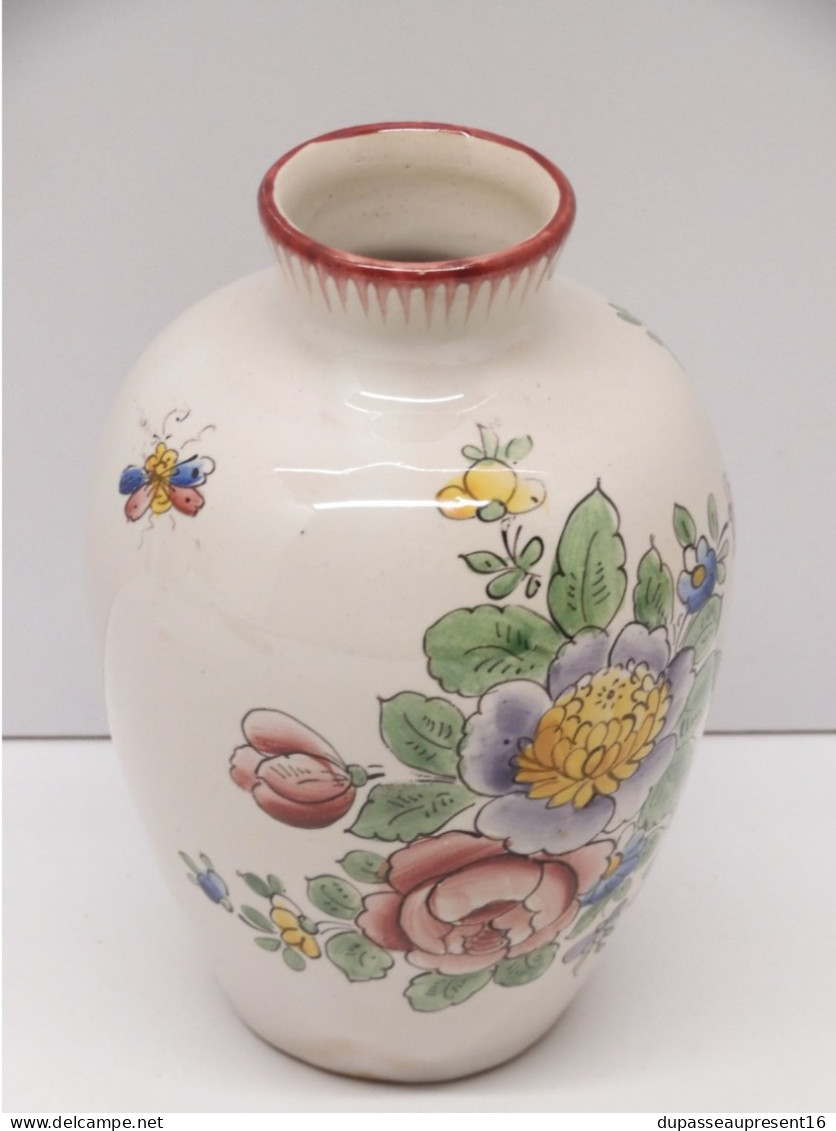 -JOLI ANCIEN VASE ROULLET RENOLEAU A FLEURS ROSES COLLECTION DECO VITRINE   E - Angoulême/Le Renoleau (FRA)