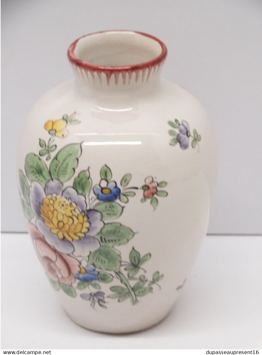 -JOLI ANCIEN VASE ROULLET RENOLEAU A FLEURS ROSES COLLECTION DECO VITRINE   E - Angoulême/Le Renoleau (FRA)