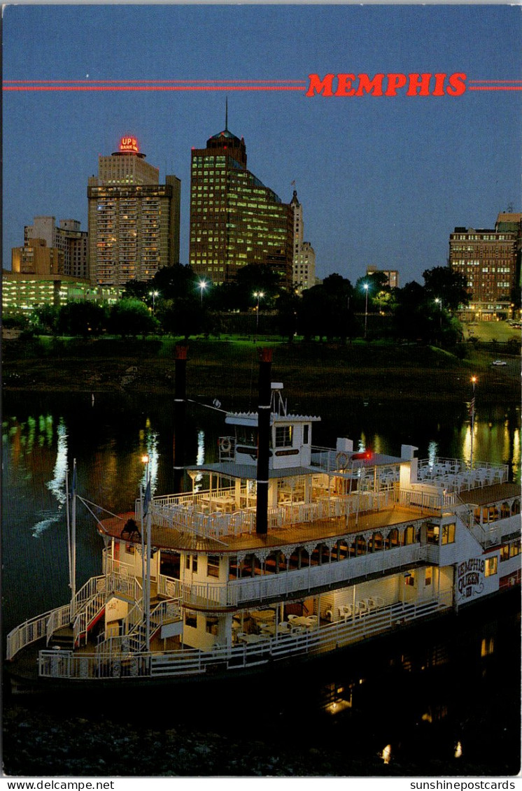 Tennessee Memphis Skyline At Twilight With Memphis Queen III In The Foreground - Memphis