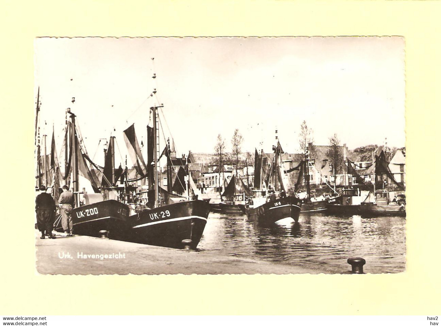 Urk Havengezicht, Vissersschepen RY30753 - Urk