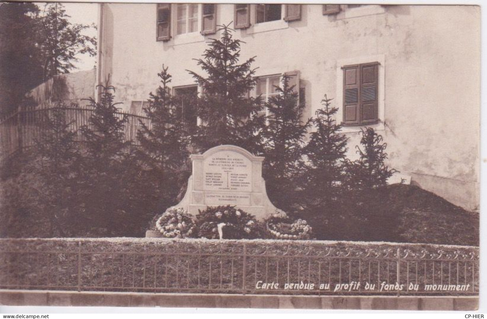 SUISSE - DISTRICT DE LA VALLEE - MONUMENT AUX MORTS A LA MEMOIRE DES SOLDATS DE LA COMMUNE DU CHENIT - Le Chenit