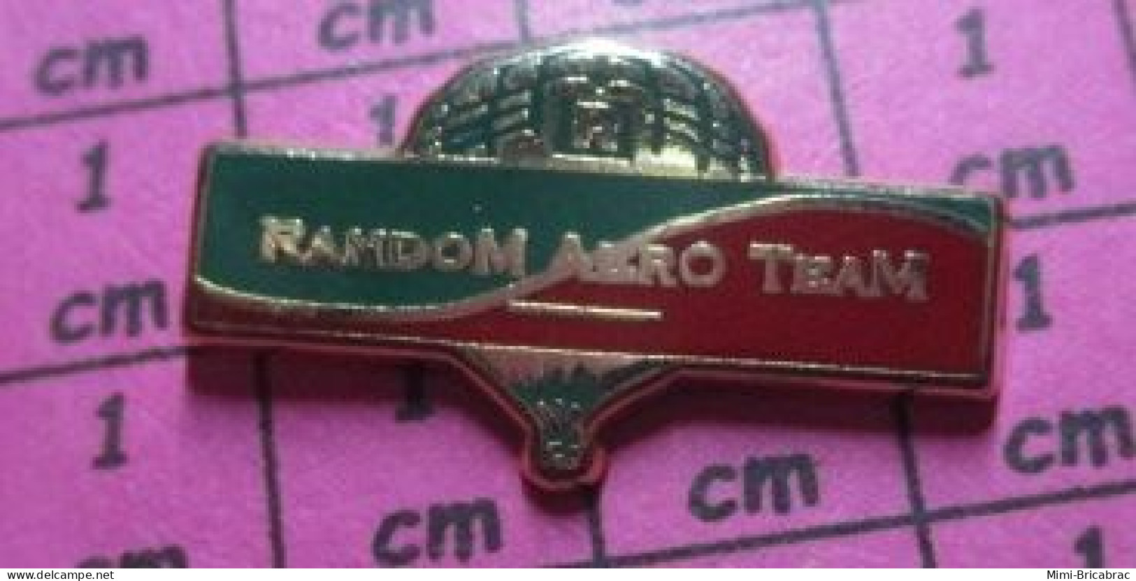 313D Pin's Pins / Rare Et De Belle Qualité !!!  MONTGOLFIERES / BALLON LIBRE RANDOM AERO TEAM - Airships