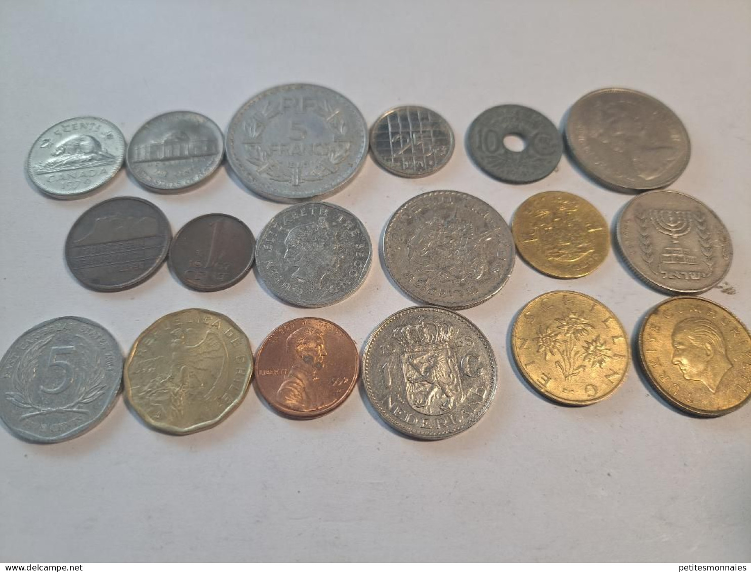 Lot De  18 Monnaies Du Monde   ( 418 ) - Kilowaar - Munten