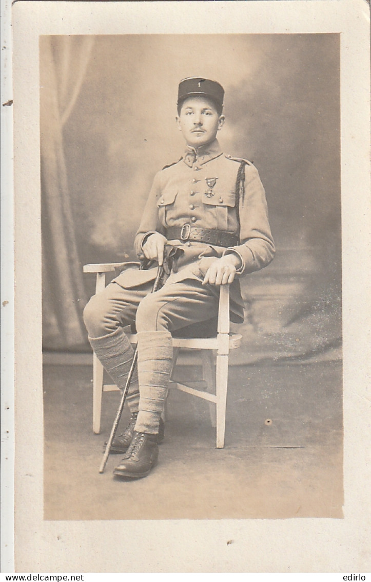  *** MILITARIA ***  Photo Carte Soldat En Pied TTB  - Uniformes