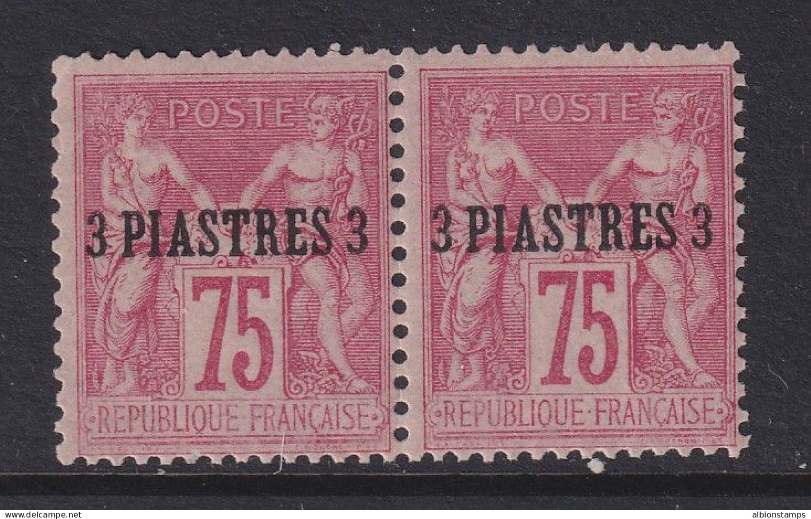 Levant (French Offices In Turkey), Scott 4 (Yvert 2), MLH Pair - Unused Stamps