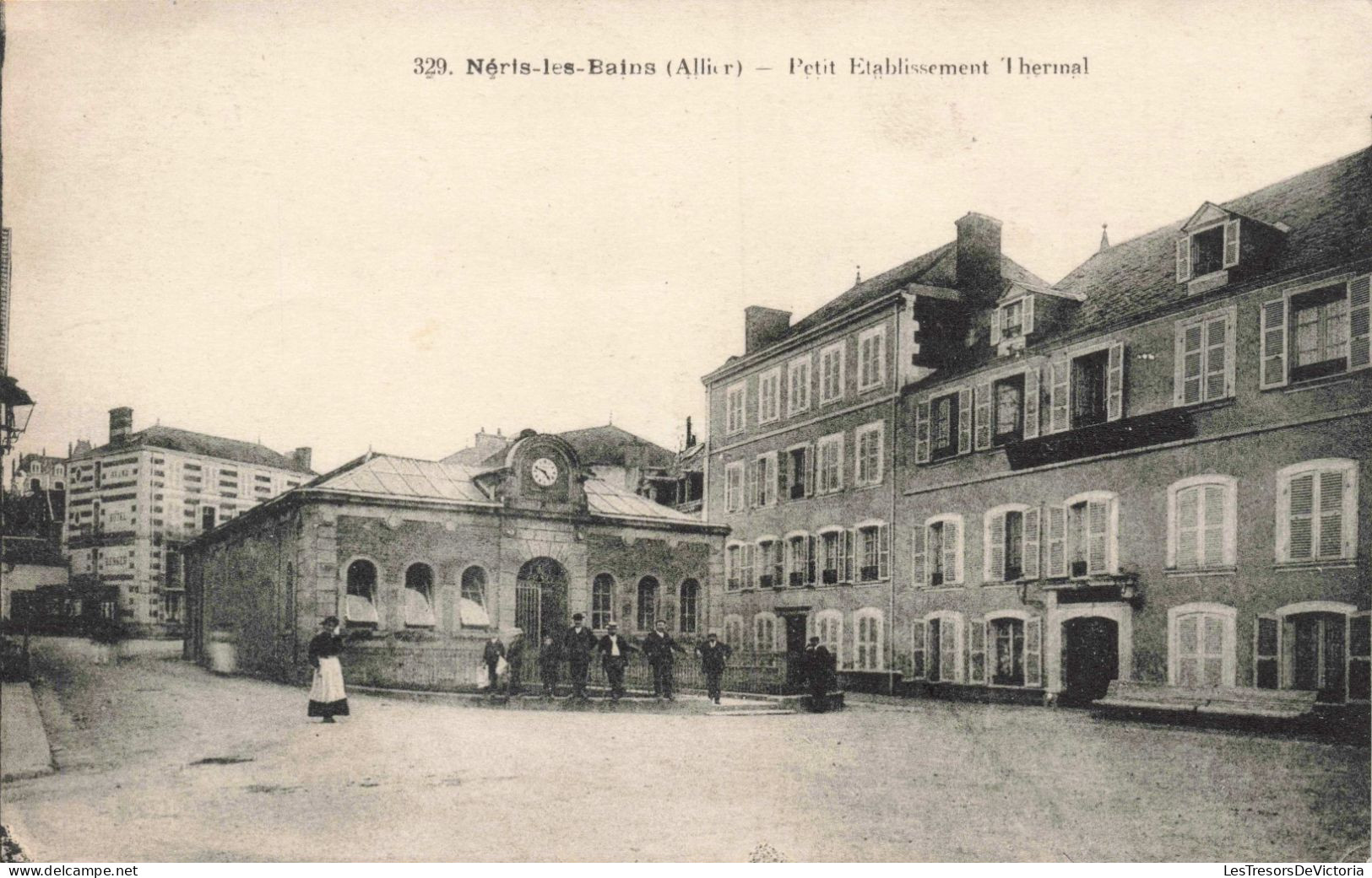 FRANCE - Néris Les Bains - Petit établissement Thermal - Rue - Carte Postale Ancienne - Neris Les Bains