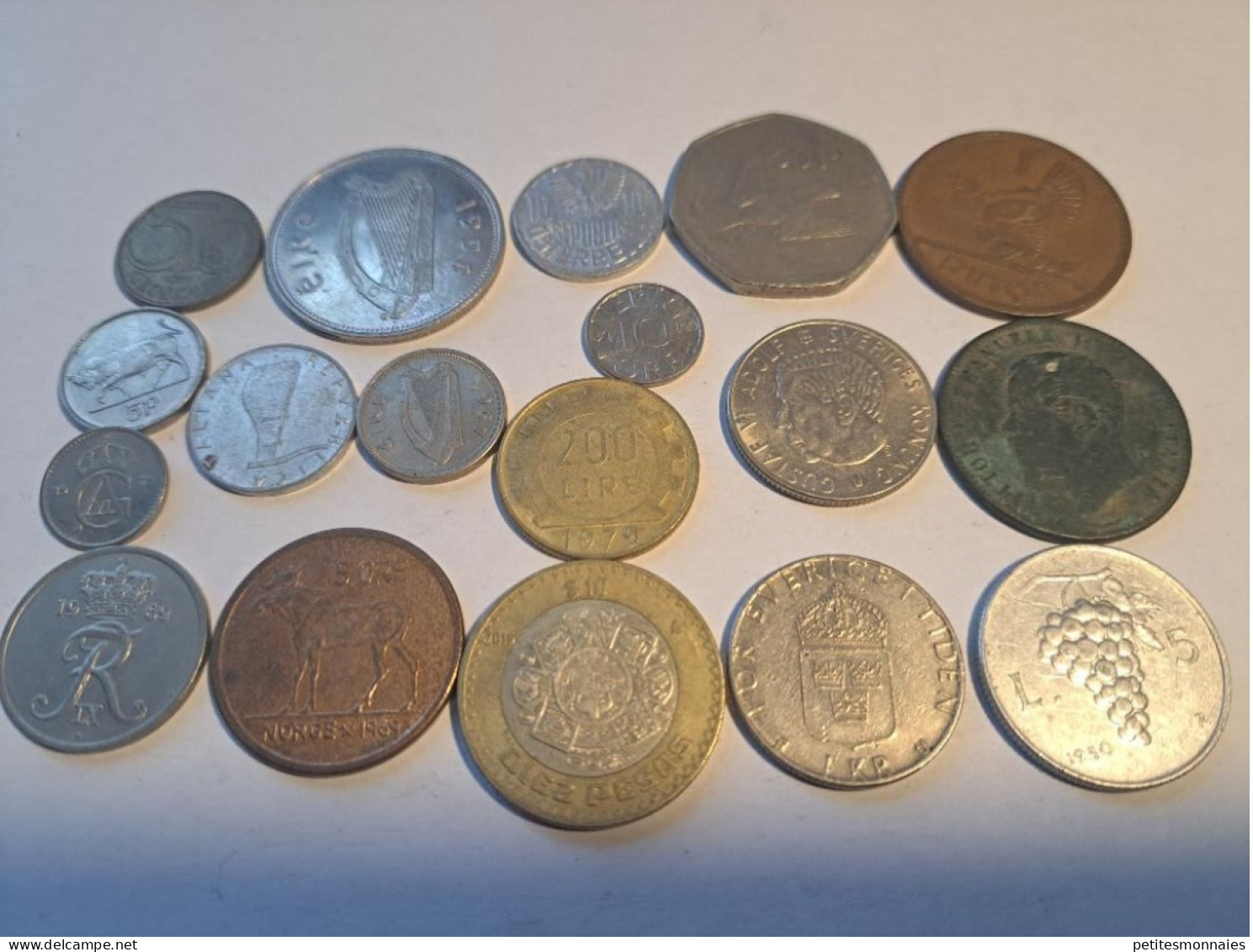 Lot De  18 Monnaies Du Monde   ( 274 ) - Lots & Kiloware - Coins