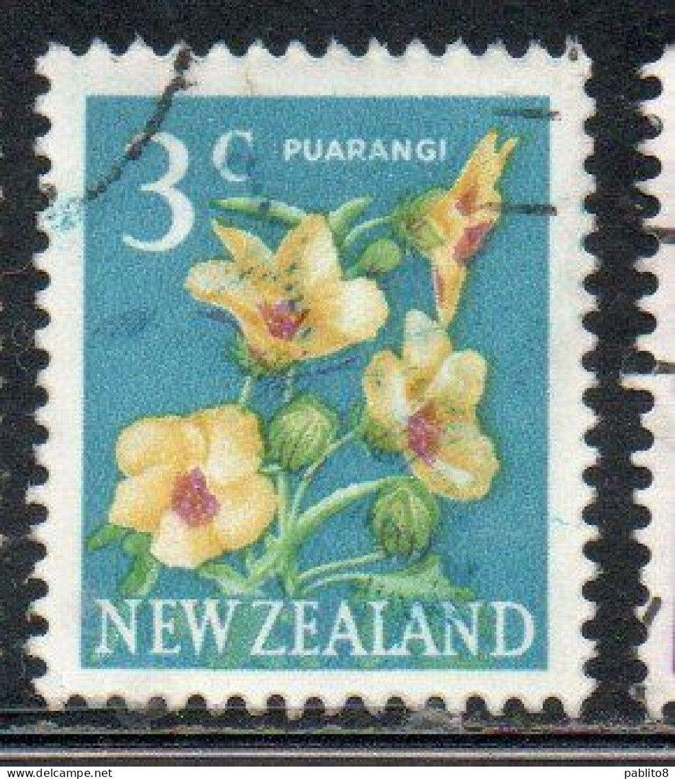 NEW ZEALAND NUOVA ZELANDA 1967 1970 FLORA HIBISCUS FLOWER 3c USED USATO OBLITERE' - Gebruikt