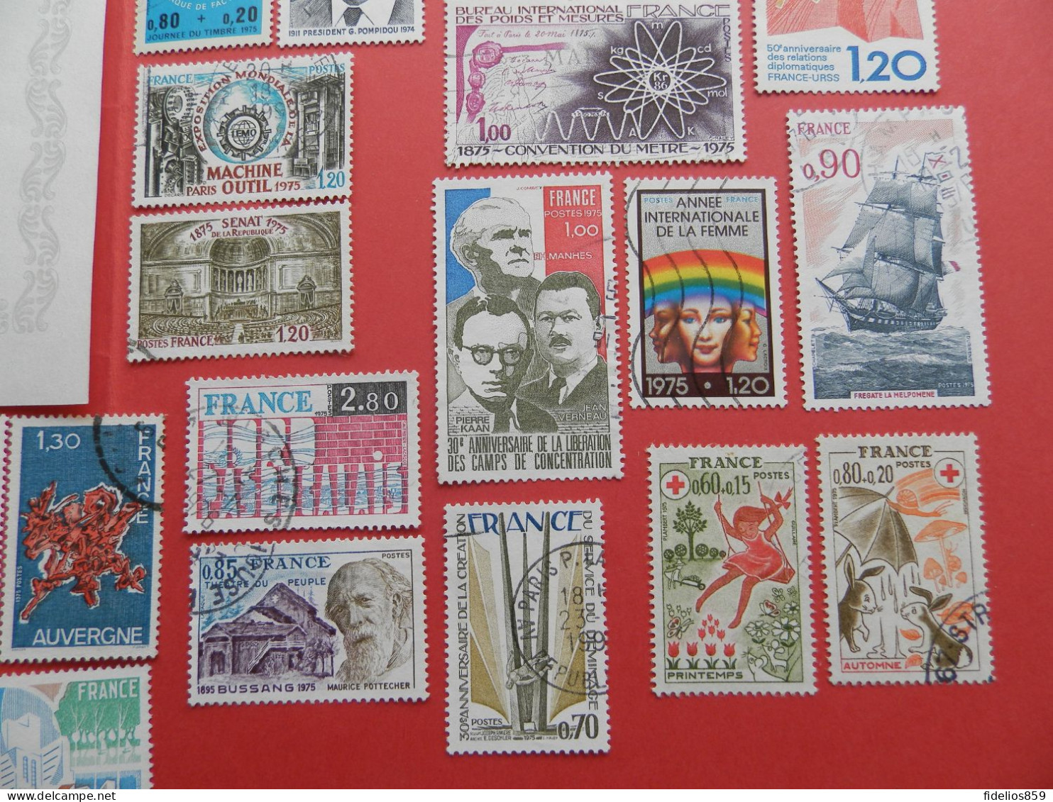 FRANCE OBLITERES : ANNEE  COMPLETE 1975 SOIT 29 TIMBRES POSTE DIFFERENTS ET LE BF 7 LUXE VOIR DETAIL ET PHOTOS - 1970-1979