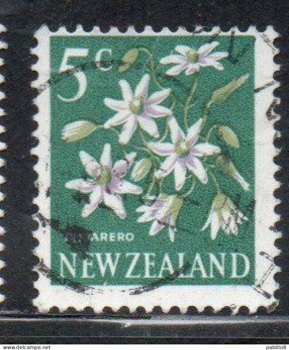 NEW ZEALAND NUOVA ZELANDA 1967 1970 FLORA CLEMATIS FLOWER 5c USED USATO OBLITERE' - Used Stamps