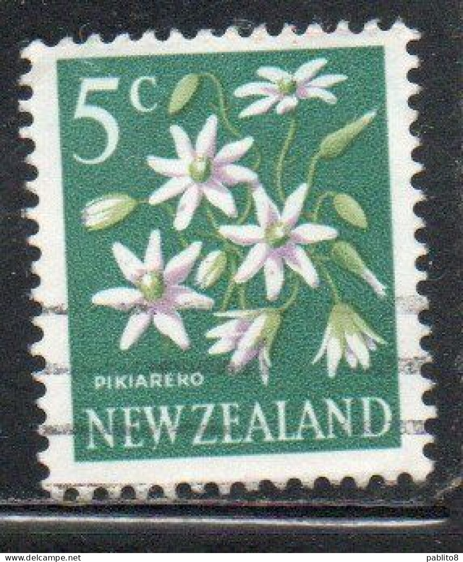 NEW ZEALAND NUOVA ZELANDA 1967 1970 FLORA CLEMATIS FLOWER 5c USED USATO OBLITERE' - Gebraucht