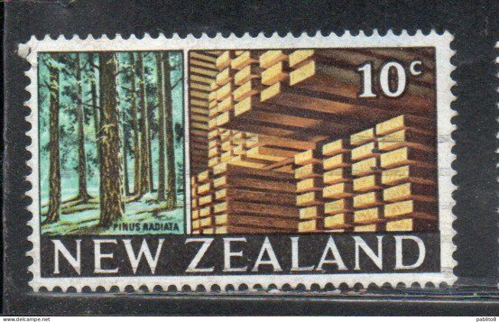 NEW ZEALAND NUOVA ZELANDA 1968 1969 RADATA PINES AND STACKED LUMBER 10c USED USATO OBLITERE' - Used Stamps