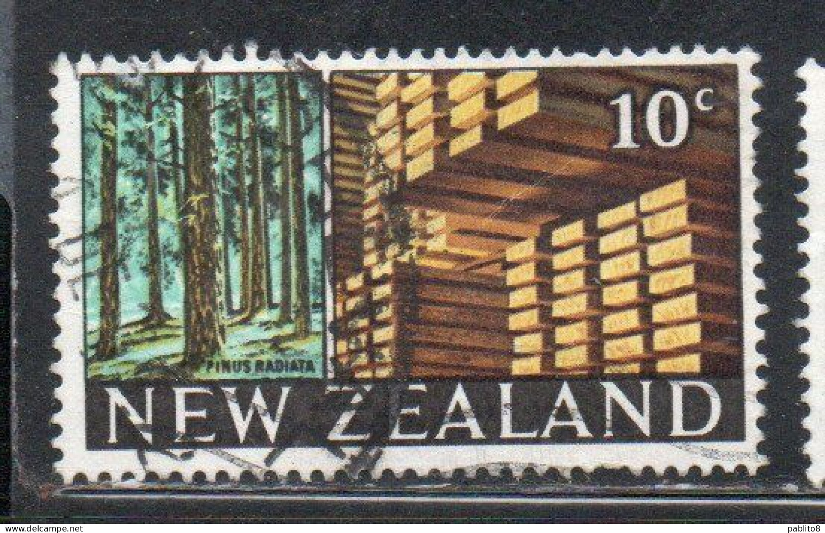 NEW ZEALAND NUOVA ZELANDA 1968 1969 RADATA PINES AND STACKED LUMBER 10c USED USATO OBLITERE' - Gebraucht