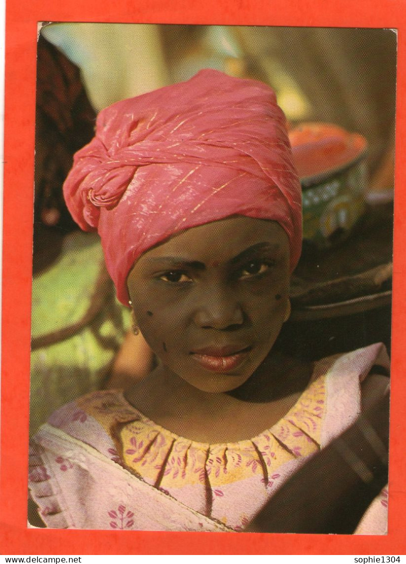 Haussa Girl Zaria  - Nigeria - - Afrique