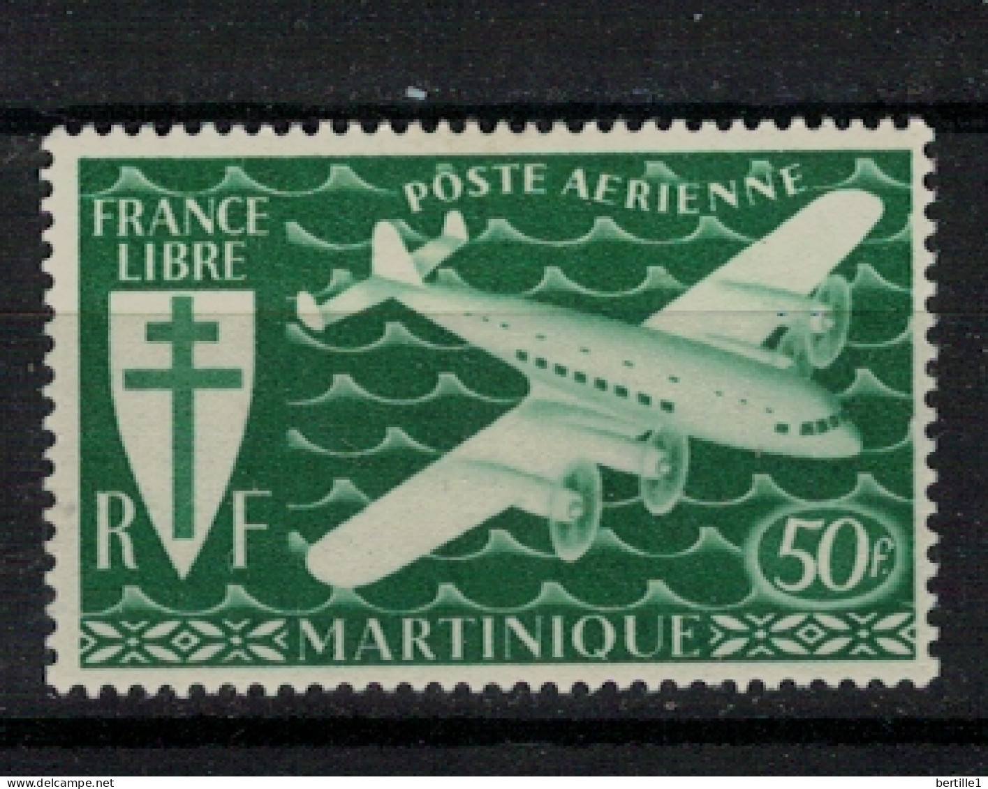 MARTINIQUE        N° YVERT PA 4 NEUF SANS CHARNIERES  (NSCH 01/26 Bis  ) - Poste Aérienne