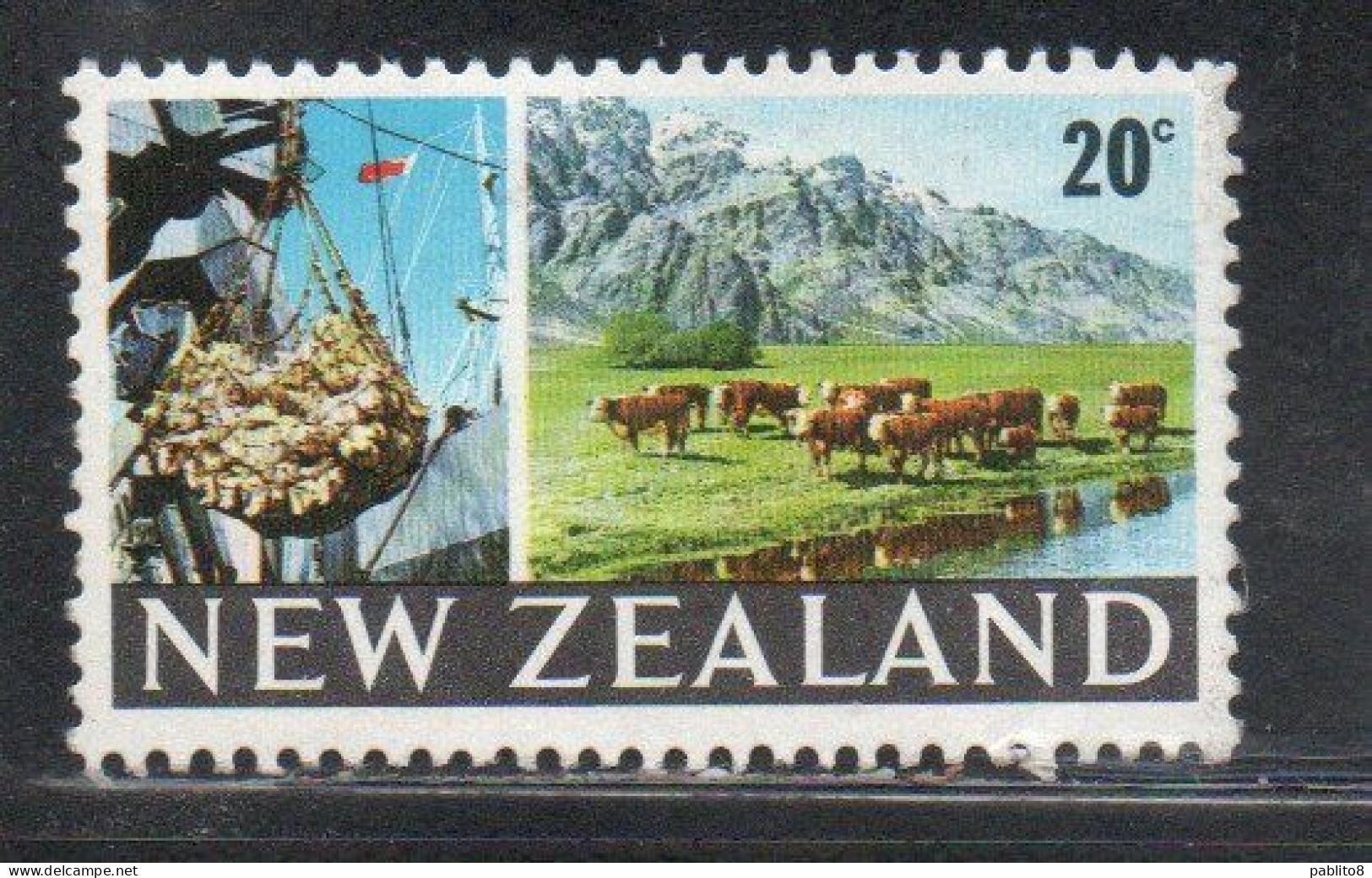 NEW ZEALAND NUOVA ZELANDA 1968 1969 CARGO HOIST AND GRAZING CATTLE 10c USED USATO OBLITERE' - Gebraucht