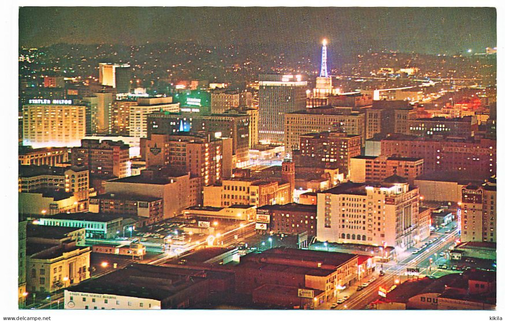 CPSM 9 X 14 Etats Unis USA (160) California LOS ANGELES  Nightime In Downtown L.A. As Seen Looking North From The * - Los Angeles