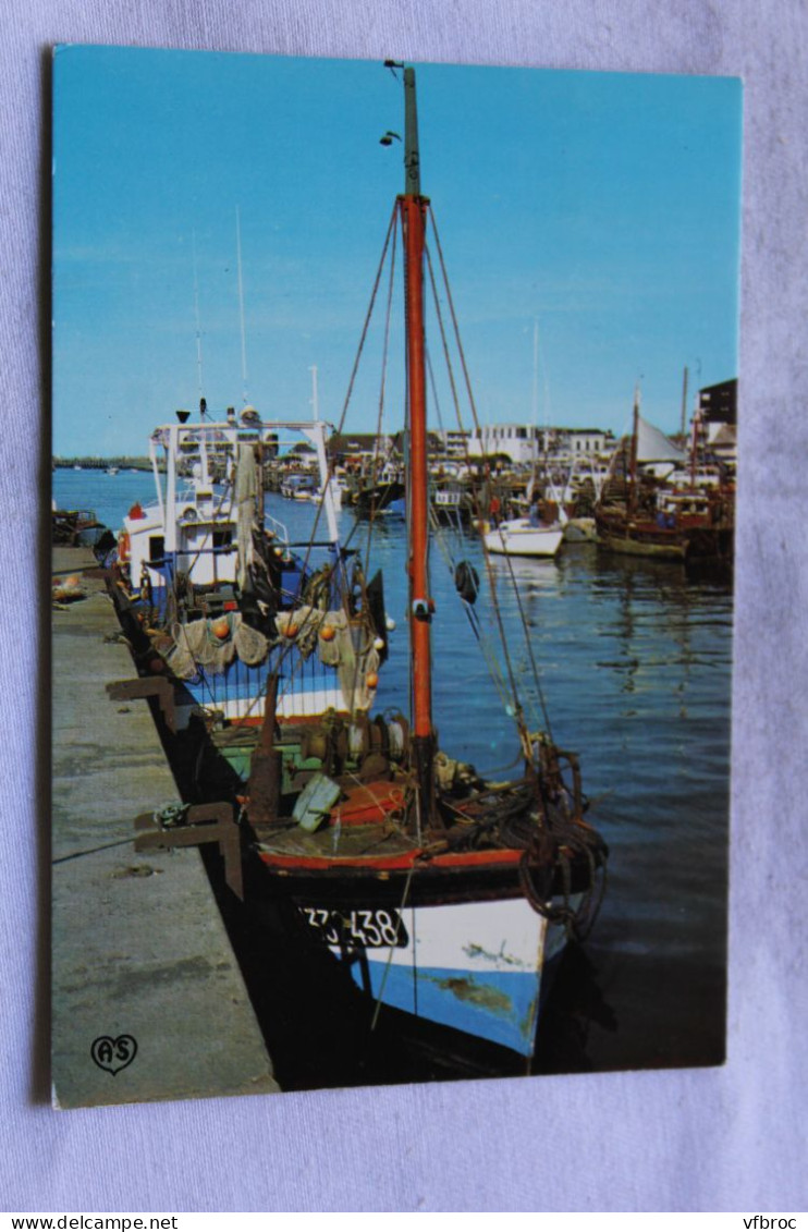 Cpm 1980, Courseulles Sur Mer, Le Port, Calvados 14 - Courseulles-sur-Mer